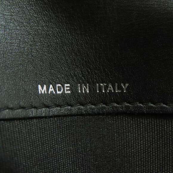 CHANEL Black Wallet - Picture 8 of 16